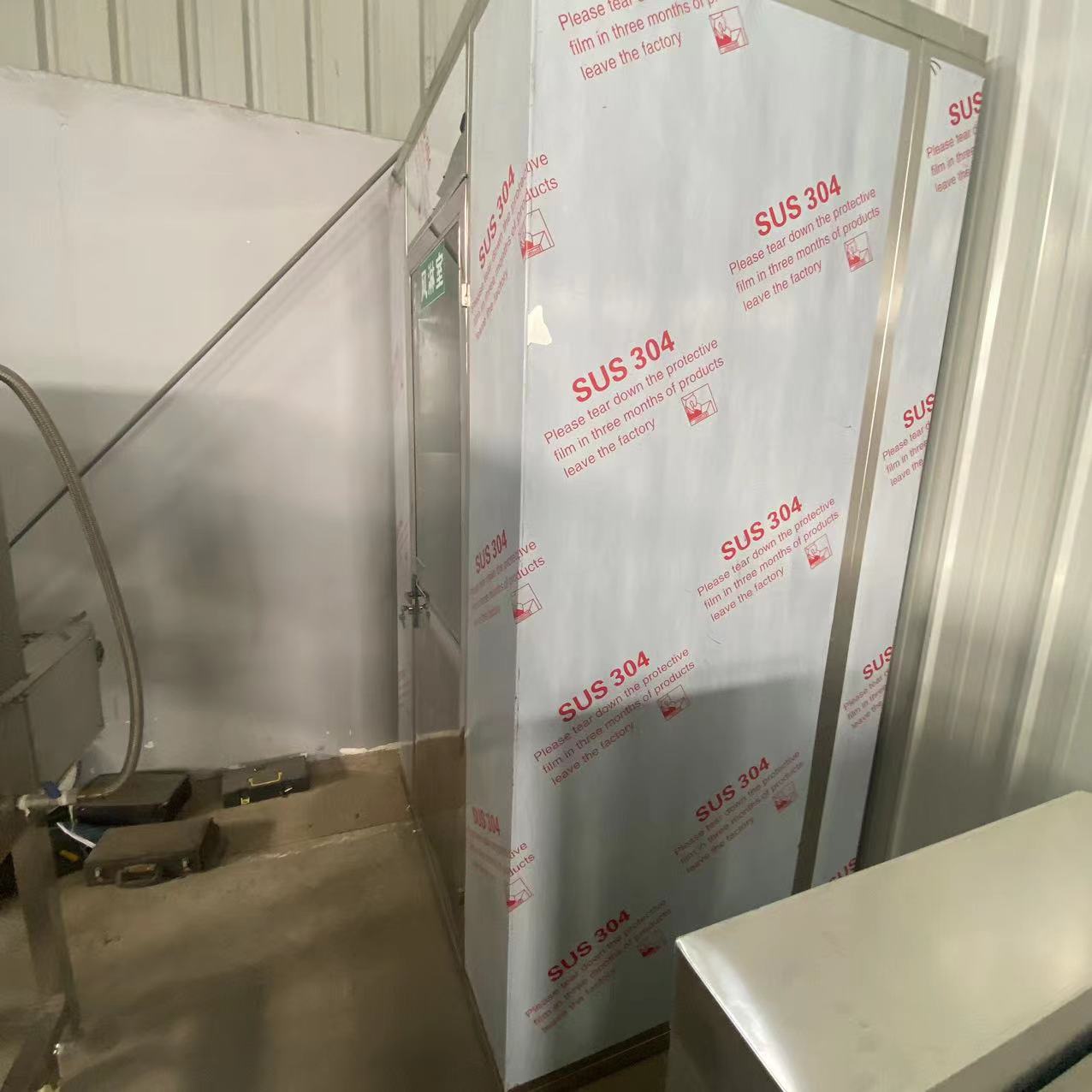 万宏牌不锈钢风淋室 厂家供应双人双吹风淋室 风淋室厂家