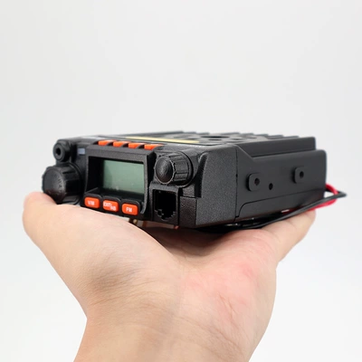 Quanyi mini ikili diapazonlu avtomobil radiosu, simsiz interkom
