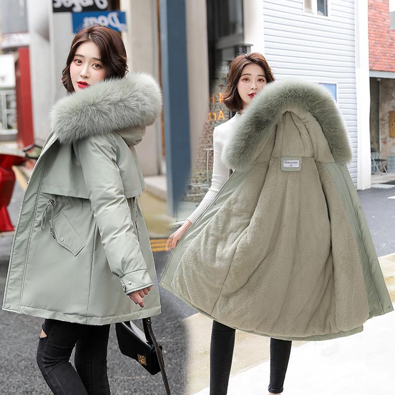 Fábrica parka de las mujeres de mediados de longitud 2023 invierno nuevo estilo coreano suelta gran cuello de piel de moda engrosada abrigo de algodón acolchado image 3