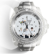 小众ins十周年TFboys新款高颜值千玺周边手表女高中生礼物