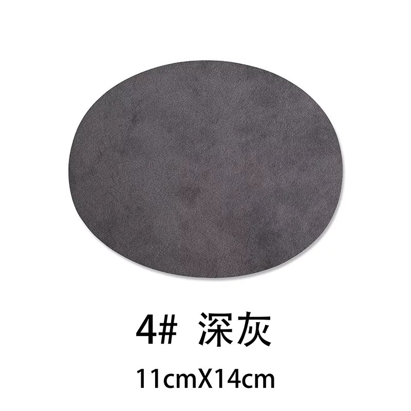 4 (gris oscuro) pequeño