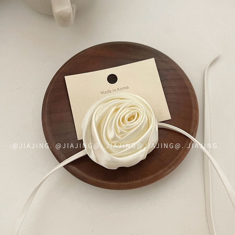 B model white
