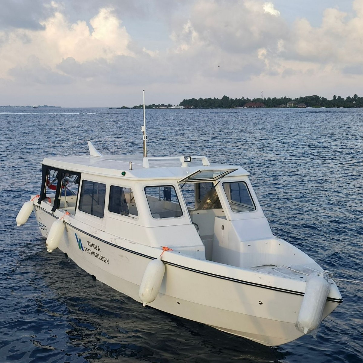 海上高速客船26客位观光艇载客快艇摆渡船