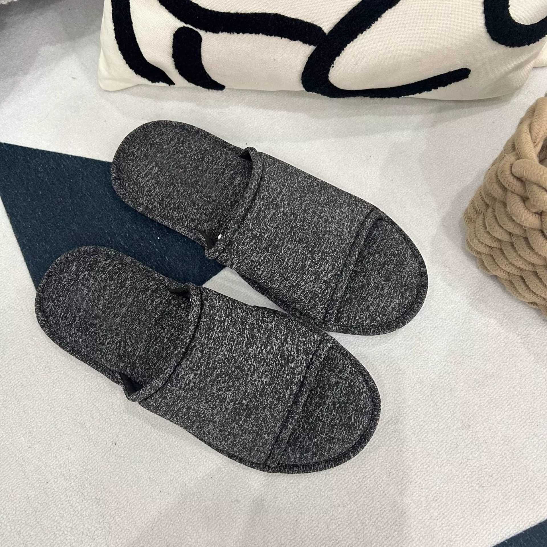 Внешняя торговля, индивидуальные трансграничные оптовые открытые меховые тапочки на весну и осень, домашние хлопковые тапочки, дышащие нескользящие хлопковые тапочки