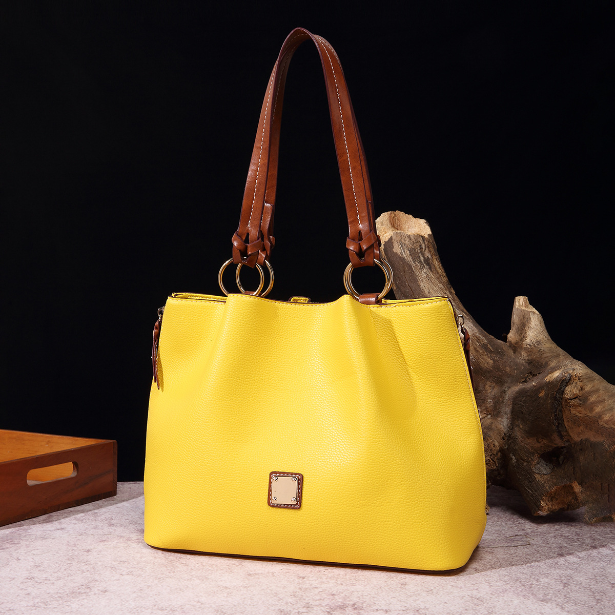 Retro Pebble Lychee Particle Texture Single Shoulder Mother-in-law Women's Bag Large Capacity_voghion.com