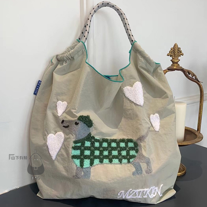 라이트 그레이 닥스 훈트 중형