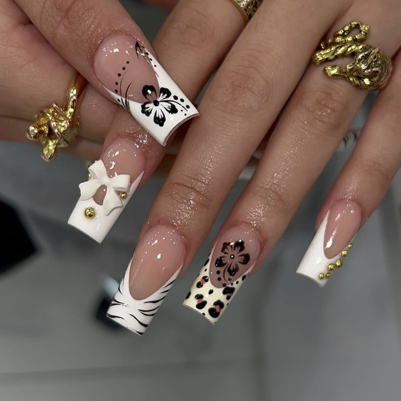 Wear Armor Medium Rectangular Zebra Pattern French Flower Bow Steel Ball Removable Fake Nail Nail Nail Pieces