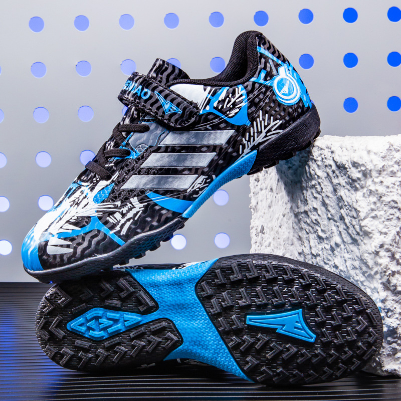 Zapatos de fútbol transfronterizos de alto perfil para hombres TF zapatos de entrenamiento antideslizante transpirables para niños zapatos deportivos profesionales para estudiantes