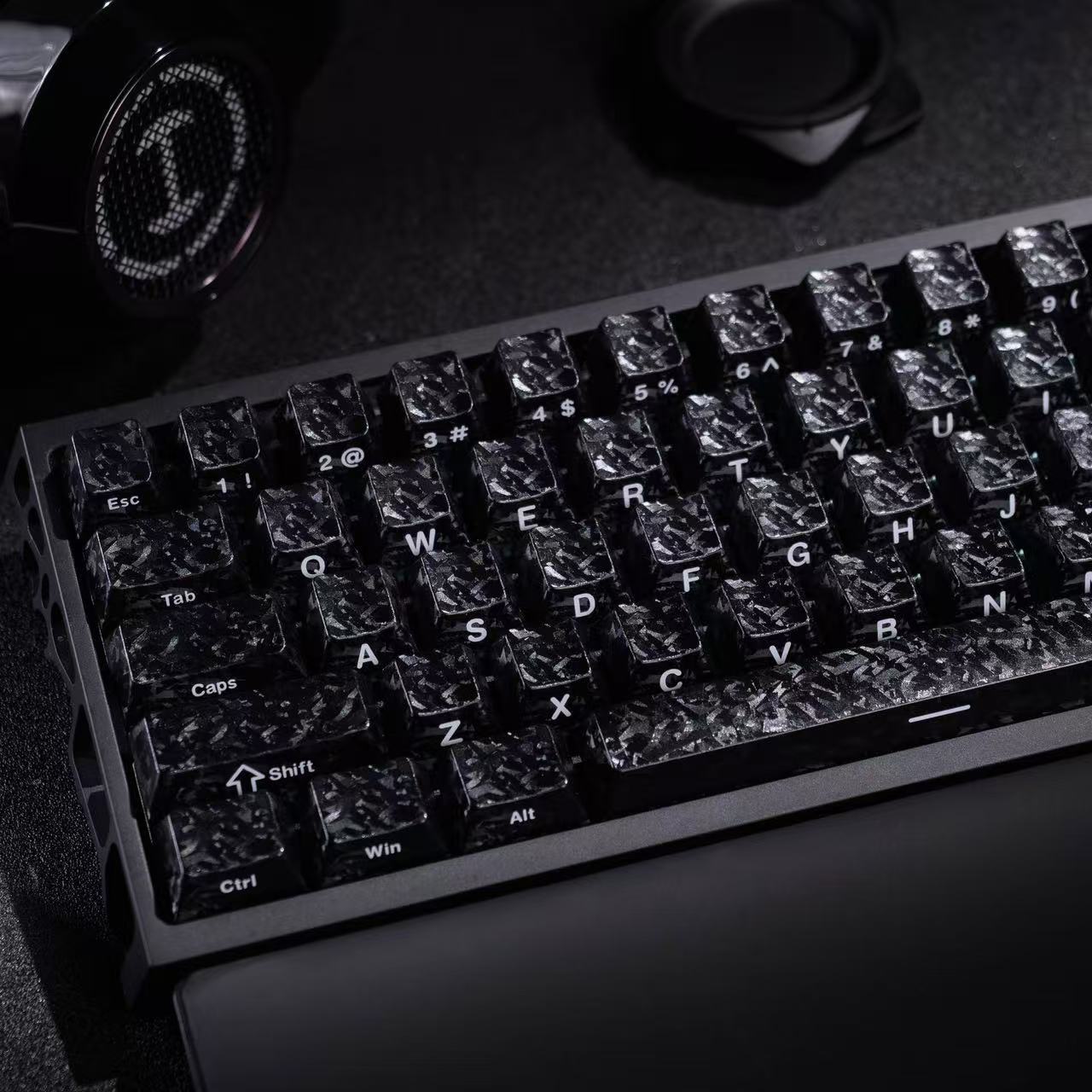 Carbon Fiber Keycap Satin Carbon Texture Side Engraved Opaque Original Magnetic Axis Mechanical Keyboard Cap Wooting Night Demon Special
