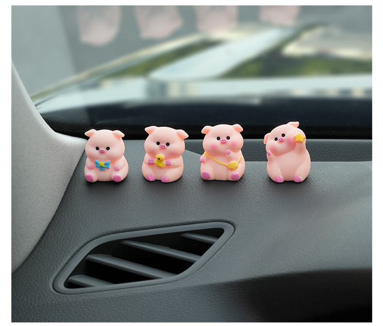 Car Ornaments Creative Little Fat Pig Cute 2025 New Decompression Doll Center Console Decoration Ladies Healing System