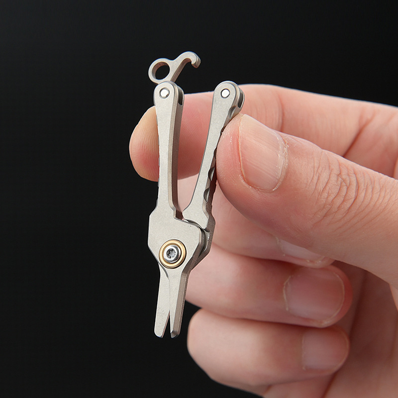 55MM Titan Legierung MINI Schere Schnalle Nase Haar EDC Werkzeug Snap Lock Schere Augenbraue Trimmen Werkzeug Outdoor Tragbare Schere – Detail 7
