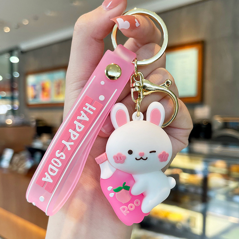 Venta directa de fábrica llavero colgante pequeño muñeca tridimensional llavero de coche mochila escolar colgante puesto al por mayor productos pequeños