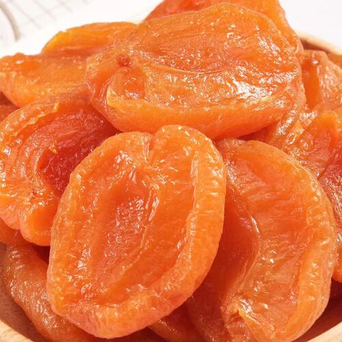 New arrival of dried red apricots on behalf of others 500g, seedless red apricots, sour and sweet dried fruits, fresh apricots, preserved meat, drama snacks, pitted dried apricots
