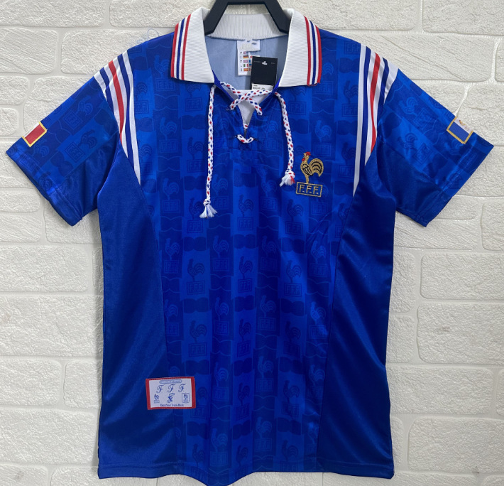 Camiseta de Brasil de manga corta retro 2002 Francia Chelsea Argentina Santas Portugal Camiseta de fútbol AC Milan