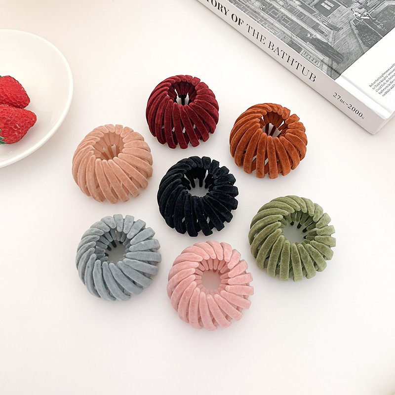 Fashion faux fur nest hair clip for high ponytail, hair accessory for securing Korean bun, essential hair tool