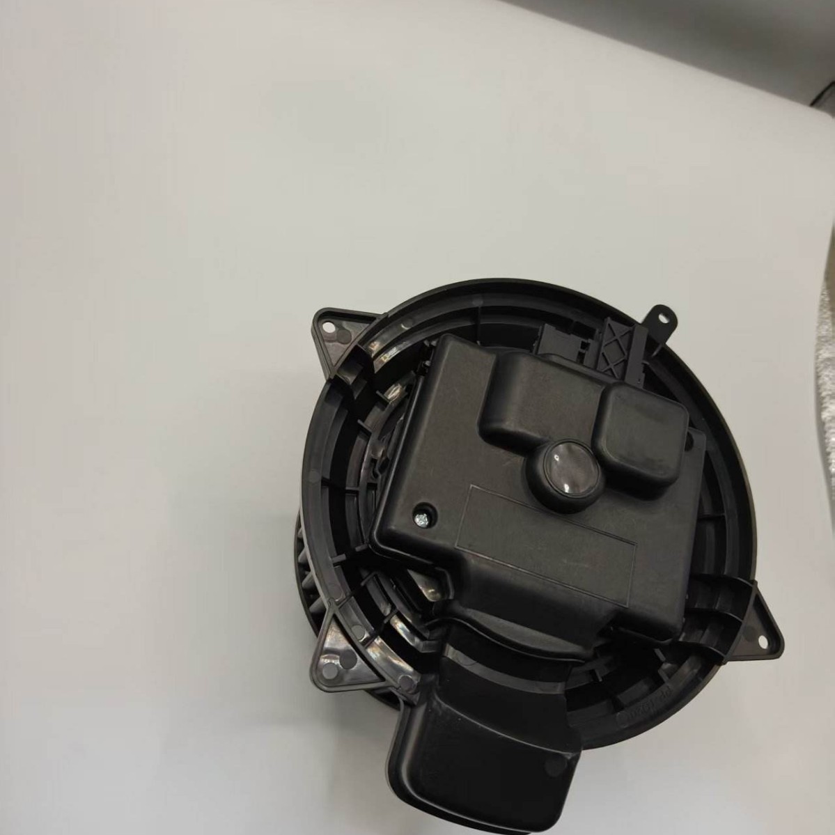1648350507 A1648350007 A1648350307 A1648350507