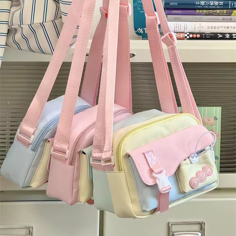 Cute Contrasting Color Crossbody Bag for Women, Ins-Style Korean Version, Fashionable Shoulder Bag for Women, Large Capacity, Sweet Student Small Square Bag Cute Contrasting Color Crossbody Bag for Women, Ins-Style Korean Version, Fashionable Shoulder Bag for Women, Large Capacity, Sweet Student Small Square Bag