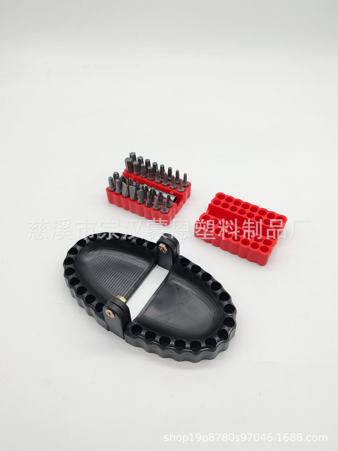 비트가 있는 검은 이빨