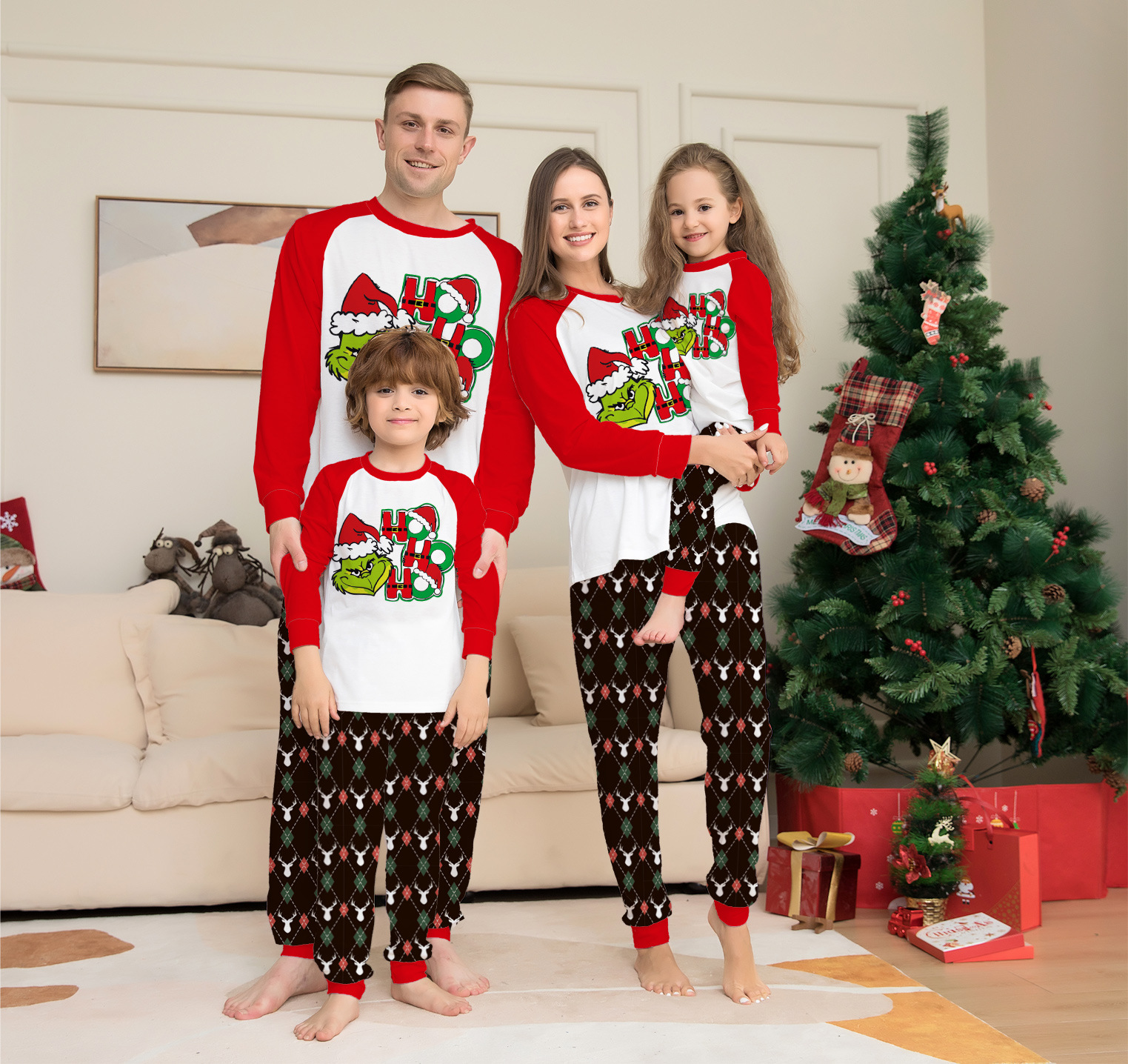 Christmas Little strange letters Christmas family dress printed homewear pajamas set_voghion.com