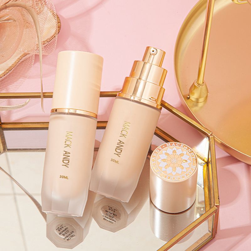 玛可安迪水凝精华粉底液上妆不卡粉丝滑乳液质地抖音快手一件代发