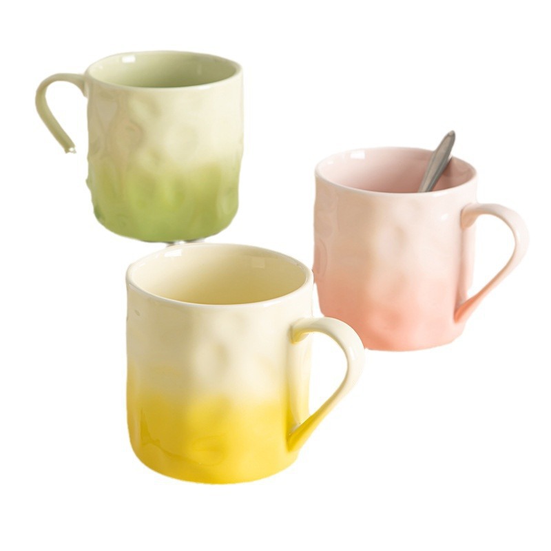 Gran valor facial crema de viento gradiente taza de marca pareja niñas taza de agua roja en línea taza de agua de cerámica de restaurante de hotel