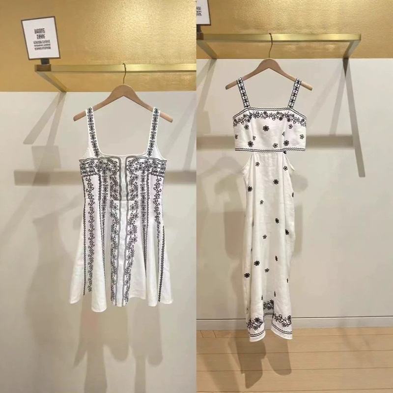 French Elegance 2025 Early Autumn New Style Three-Dimensional Cut Embroidered Floral Short Skirt with Exposed Waist and Long Strap Dress