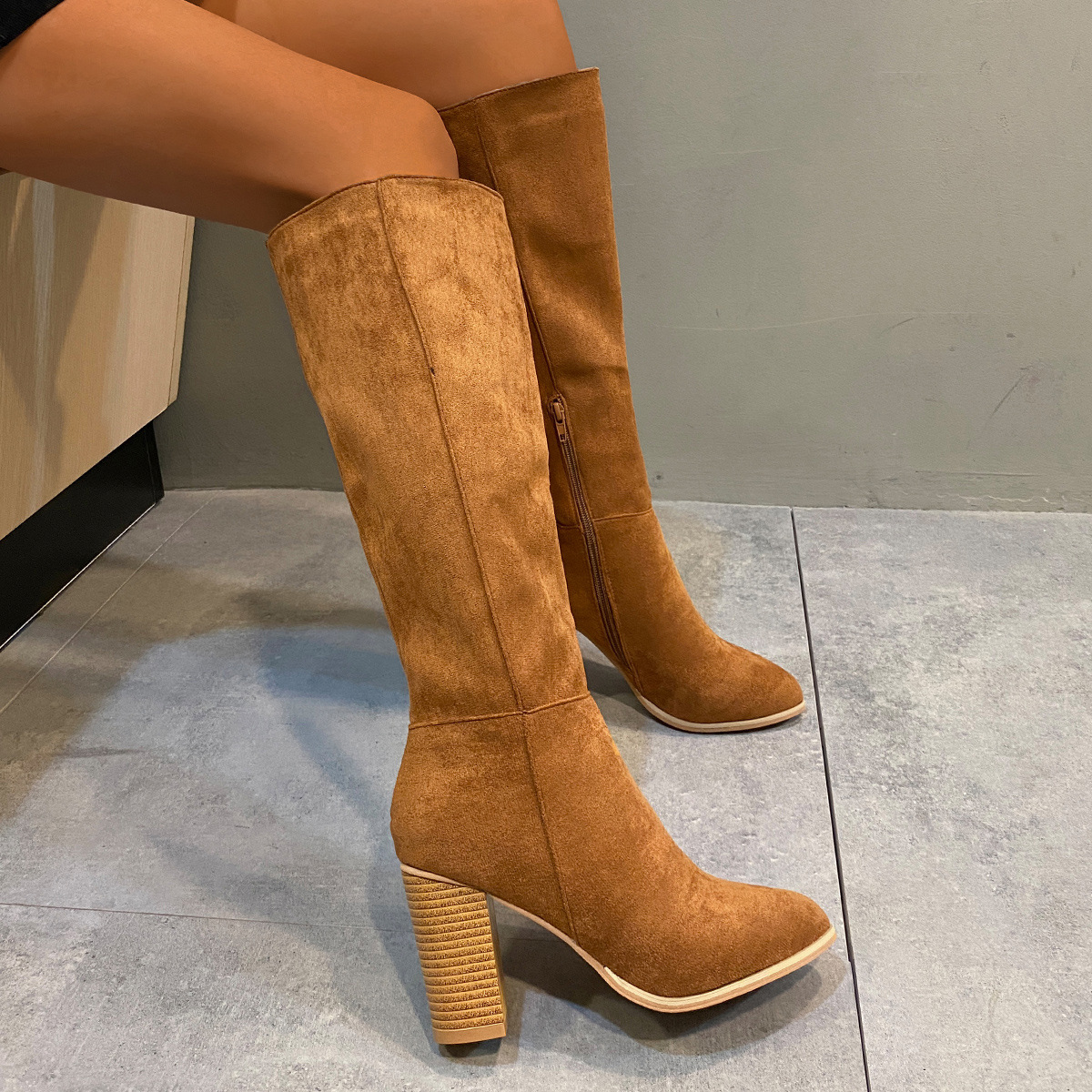 Neue Herbst/Winter-Mode Blockabsatz Spitz Seitlicher Reißverschluss High Heel Knight Stiefel_voghion.com
