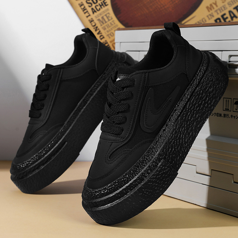 Nuevos zapatos de hombre de verano coreano de moda universal zapatos blancos para hombres zapatos casuales al aire libre zapatos de lona zapatos de moda zapatos para hombres