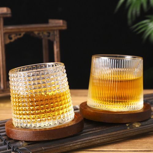 Decompression cup rotating glass rotating cup bar whiskey glass gyro wine glass