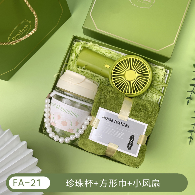 中秋节国庆节厂家直销送员工送客户精美商务伴手礼套装|undefined