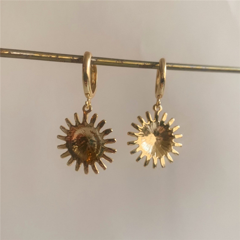 Gold Plated Plating Material 1 Pair Retro Sun Plating Metal Gold Plated Drop Earrings