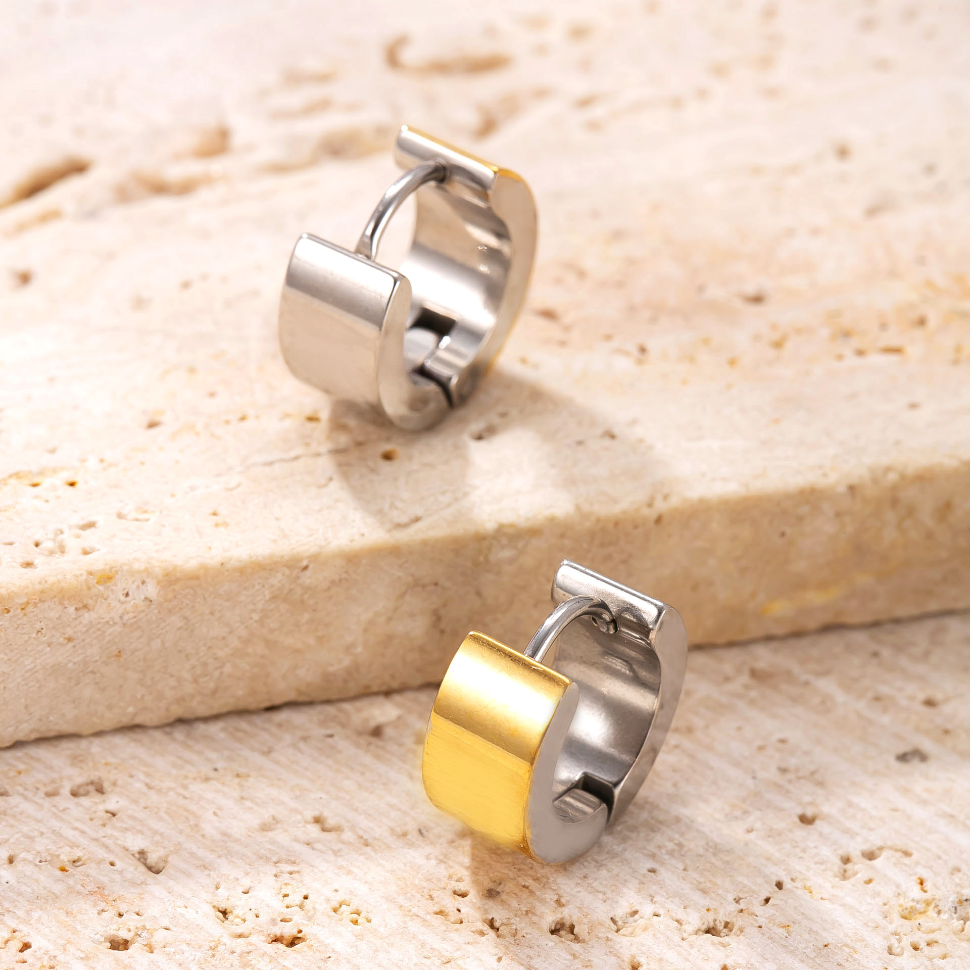 Joyería de acero inoxidable simple anillo brillante diario todo partido titanio acero hebilla pendientes unisex nicho estilo image 8