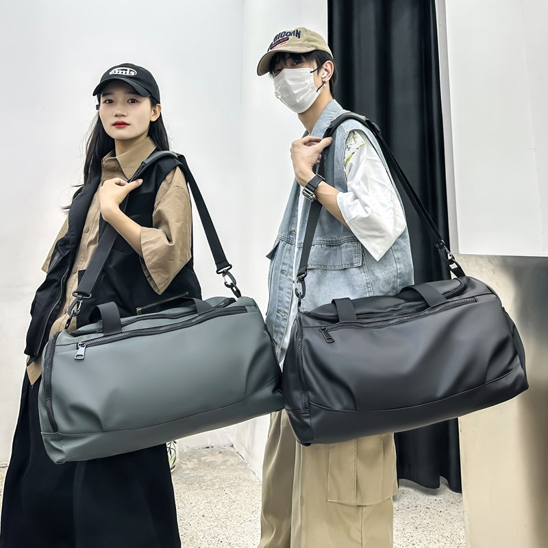 big capacious travel bag