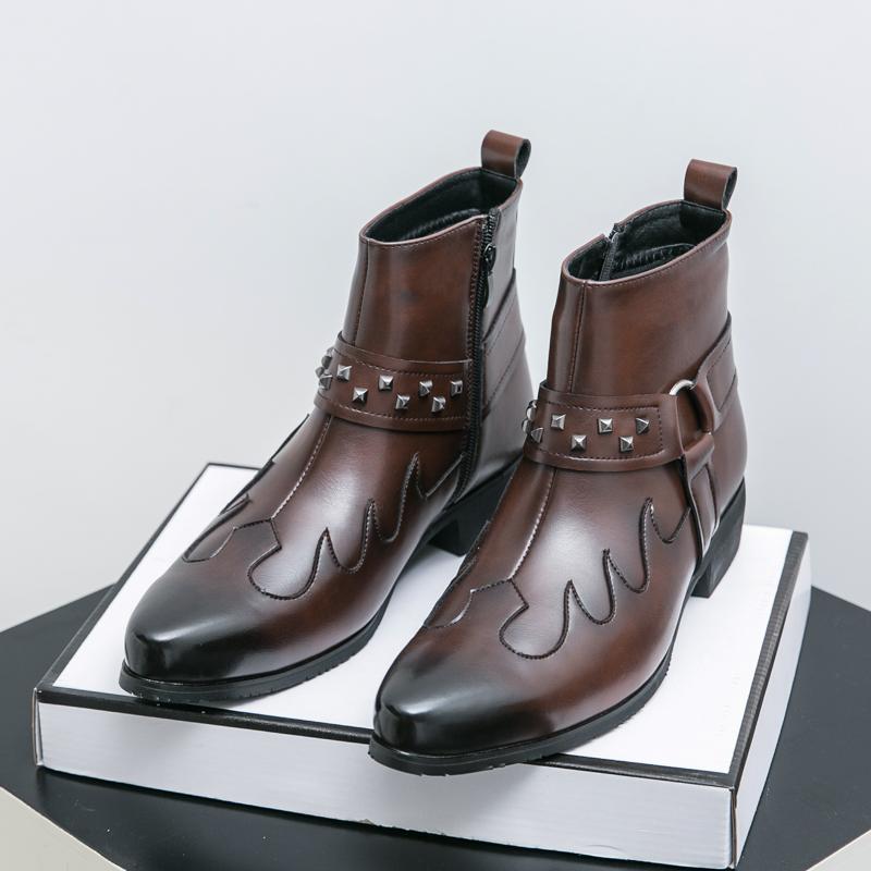 Botas de cuero de caballero mongol para hombres, botas retrógradas británicas para hombres, remaches de altura, botas Chelsea para hombres
