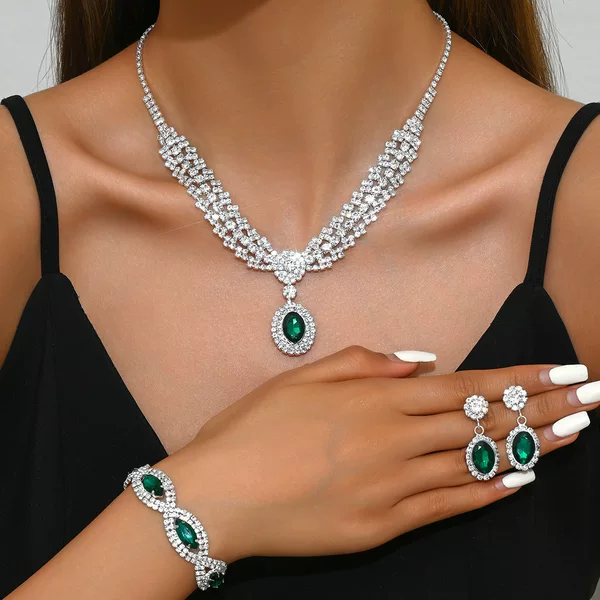 European and American Style Retro Palace Style Luxurious Crystal Zircon Geometric Necklace, Earrings, Bracelet Three-Piece Set Women's Jewelry
