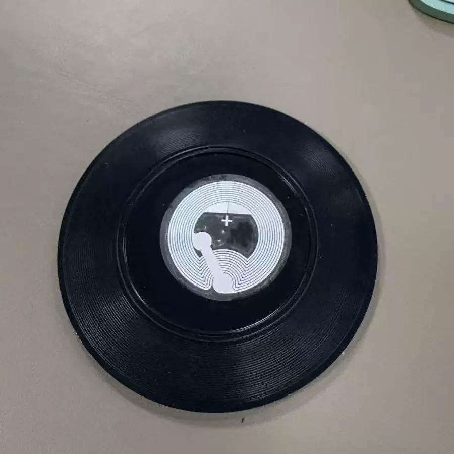 Nfc rotating refrigerator magnet magnetic vinyl record music cd creative concert support materials mini customization