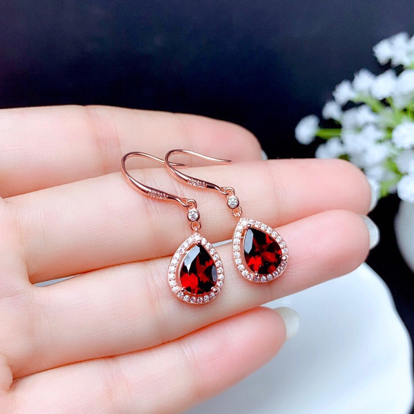 Elegant ruby earrings drop-shaped