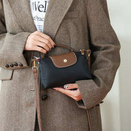 女包高级感轻奢时尚简约百搭轻薄手提单肩斜挎包包斜挎包女通勤