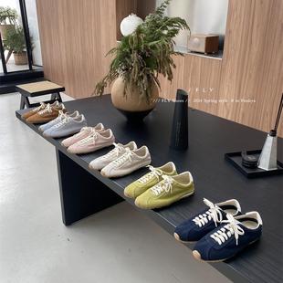 Genuine Leather 2024 Early Spring New Dee-training Shoes Women's Retro Flat Solid Color Dee-training Forrest Gump Shoes Lace-up Casual sneaker