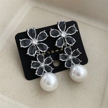 个性冷淡风锆石花朵耳环轻奢小众高级感时尚长款耳坠2025新款耳饰