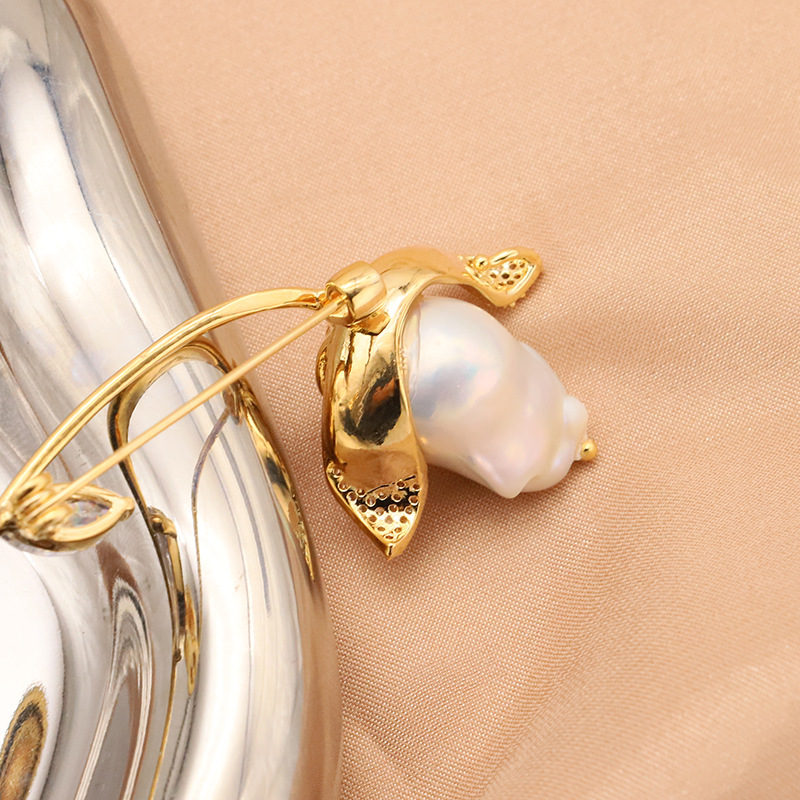 Nuevo barroco perla broche Luz de lujo de alta calidad accesorios Rosa joyería ramillete 18K oro real galvanoplastia image 4