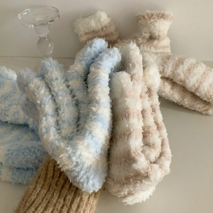 Autumn and winter new thick socks women's fleece-lined thick warm thick coral velvet socks winter casual solid color snow socks