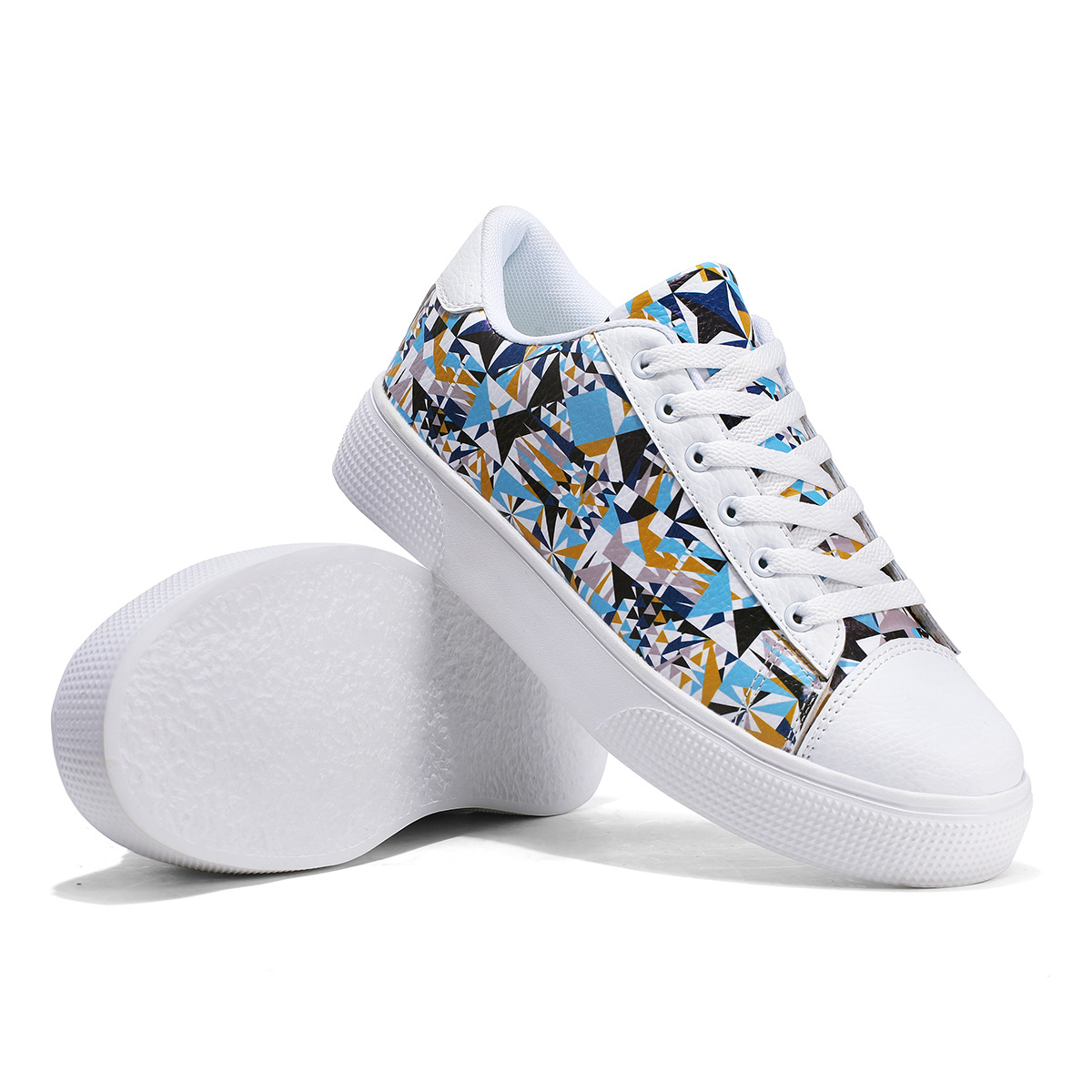 autumn low comfortable sneakers