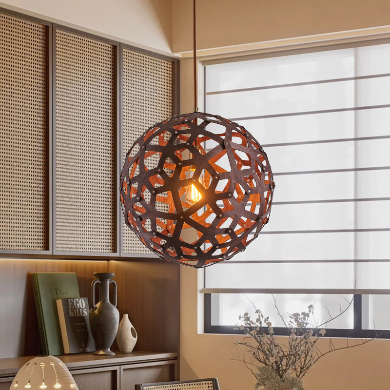 Araña de madera jaula de pájaros de estilo japonés lámpara de restaurante de madera maciza lámpara de escalera dúplex de nogal negro B & B Hotel olla caliente restaurante iluminación