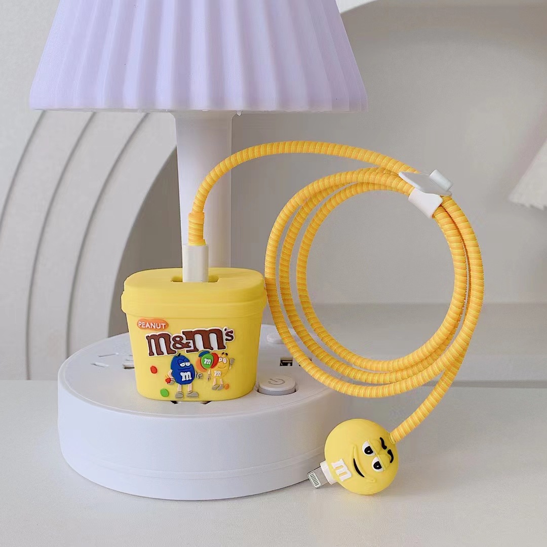 2023 nuevo cargador de dibujos animados cubierta protectora adecuada para Apple carga rápida cabeza 18/20W estándar europeo estándar americano aplicable