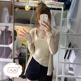 女式卫衣;女式空调衫;半身裙