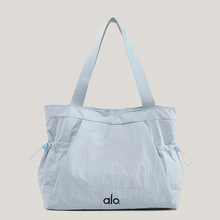 ���QŮ�����������e���ذ�2025�¿�Ůʽ������\���٤���羳���l