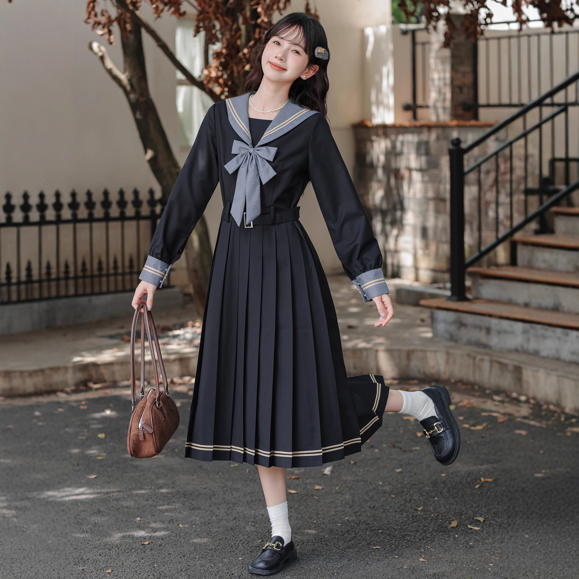 日系撞色海军领百褶连衣裙女学院风水手服jk校供感少女制服收腰