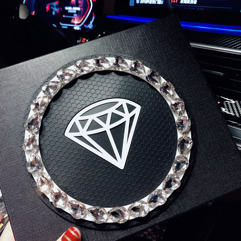 Car-mounted diamond crown car perfume seat crystal creative car perfume seat ornaments female car interior decorations