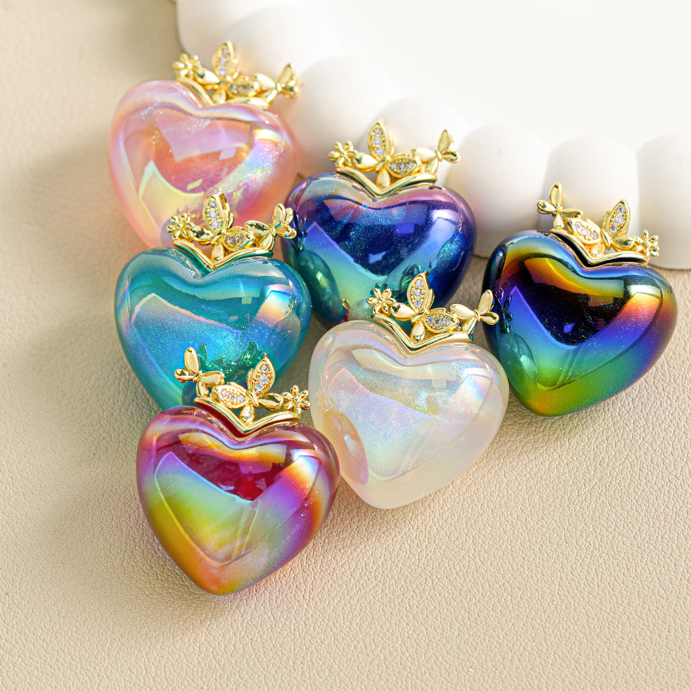 Colgante de Corazón con Brillantina de Heidi, Pin de Sombrero con Forma de Mariposa, Colgante de Corazón para Llavero, Cadena para Teléfono, Accesorios al por Mayor